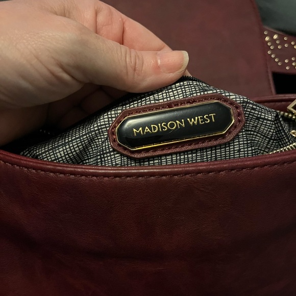 Stylish leather bag - Picture 2 of 8